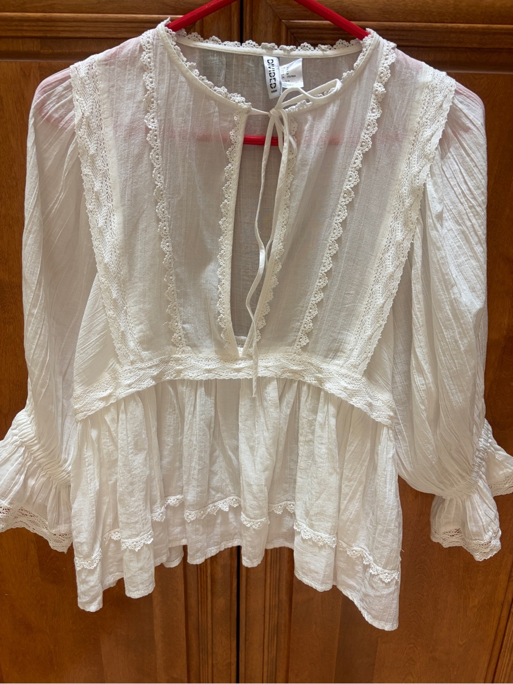 White Lace-Trim Peasant Blouse - Picture 7 of 11